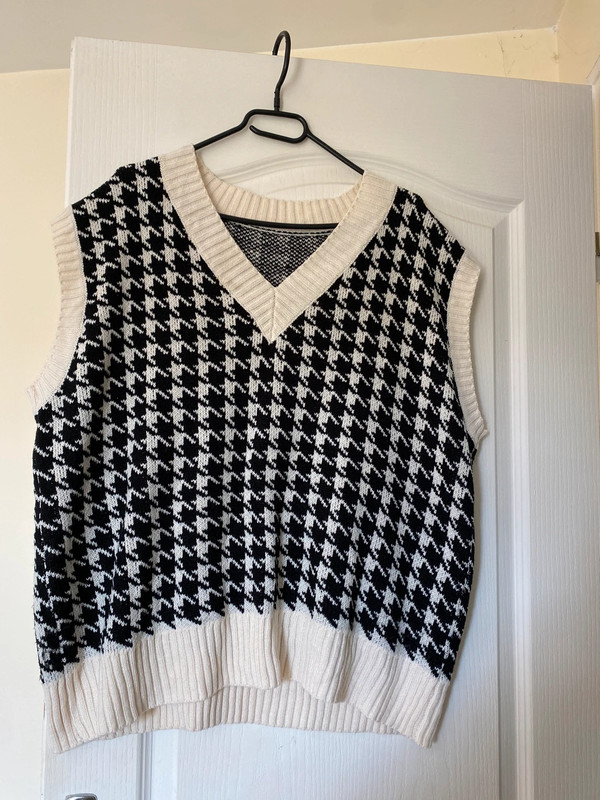 Pull / boléro sans manches 1