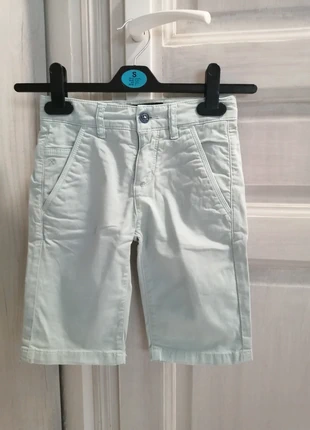 Pantacourt garçon, marque: Redandblu, état: Très bon état, taille: 8 ans / 128 cm, 8,00 €, 9,10 € Protection acheteurs incluse