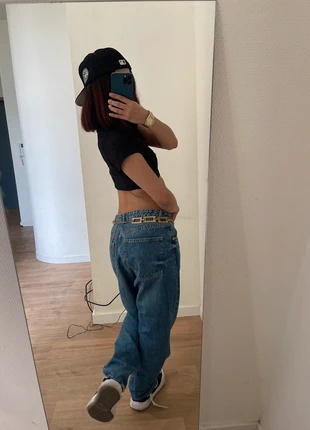 Jeans mom bershka streetwear 2000's, merk: Bershka, staat: Heel goed, maat: M / 38 / 10, € 11,99, € 13,29 inclusief Kopersbescherming