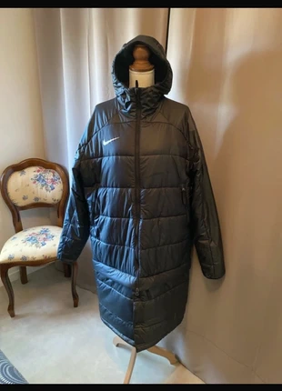 Doudoune Nike noire L – modulable courte/longue, marke: Nike, zustand: Sehr gut, größe: L, 59,99 €, 63,69 € inklusive Vinted-Käuferschutz