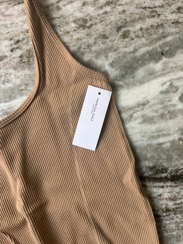 NWT American Eagle Seamless Tank 2