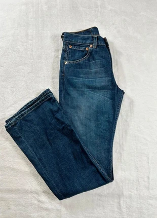 Pantalon jean coupe droite Levi's - Taille 32 - Bleu marine, merk: Levi's, staat: Heel goed, maat: XXS / 32 / 4, € 13,00, € 14,35 inclusief Kopersbescherming