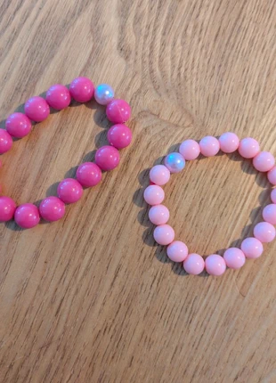 Leuke armbandjes, marque: Handgemaakt, état: Neuf sans étiquette, 2,50 €, 3,33 € Protection acheteurs incluse