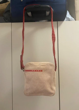 Prada 1999 sport red tab bag vintage, brand: Prada, condizioni: Ottime, €200.00, €210.70 include la Protezione acquisti
