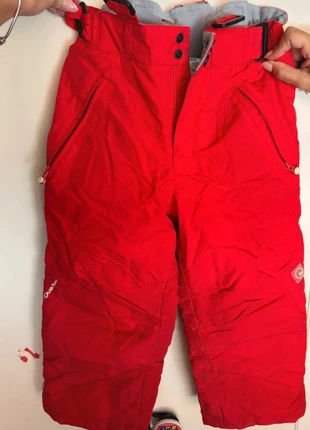 Pantalón de nieve niño 4 años, marca: Quechua, estado: Bom, tamanho: 4 anos / 104 cm, €2.00, €2.80 inclui Proteção do Comprador