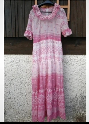 Sublime robe très longue S, marque: autre, état: Très bon état, taille: S / 36 / 8, 29,90 €, 32,10 € Protection acheteurs incluse