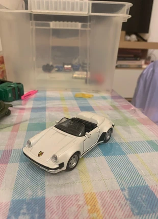 Porsche 911 speedster 1/38, merk: Shell, staat: Heel goed, maat: Universeel, € 7,00, € 8,05 inclusief Kopersbescherming