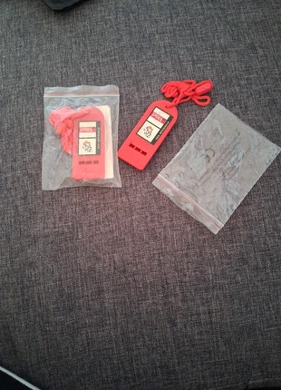 Sifflé Vittel, merk: Vittel, staat: Nieuw zonder prijskaartje, € 1,50, € 2,28 inclusief Kopersbescherming