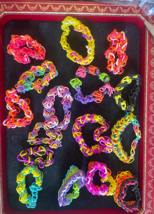 Bracelets élastique, brand: Vintage, condizioni: Ottime, €4.00, €4.90 include la Protezione acquisti