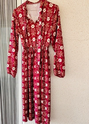 Vestido comprido bordô, marque: Local, état: Très bon état, taille: S / 36 / 8, 5,00 €, 5,95 € Protection acheteurs incluse