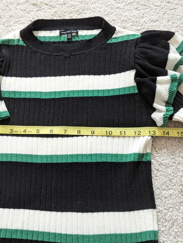 Who What Wear black white green sweater knit top XS 5