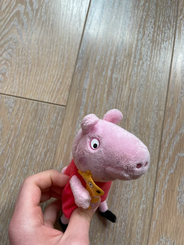 Poupée doudou peppa pig