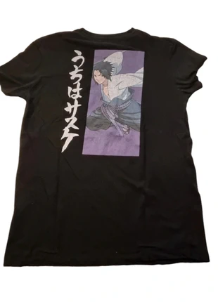 t-shirt sasuke naruto shippuden, marca: Bershka, estado: Muy bueno, tamaño: S, 4,00 €, 4,90 € Protección al comprador incluida