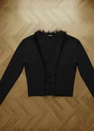 Cardigan Y2K en Fausse Fourrure Noir-taille S, brand: Yuka, condizioni: Ottime, taglia: S / IT 40 / EU 36, €45.00, €47.95 include la Protezione acquisti