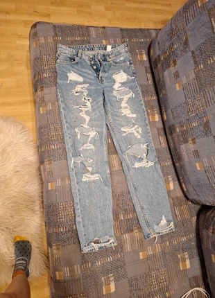Jeans mit Löchern, marke: H&M, zustand: Sehr gut, größe: XXS / 32 / 4, 6,00 €, 7,00 € inklusive Vinted-Käuferschutz
