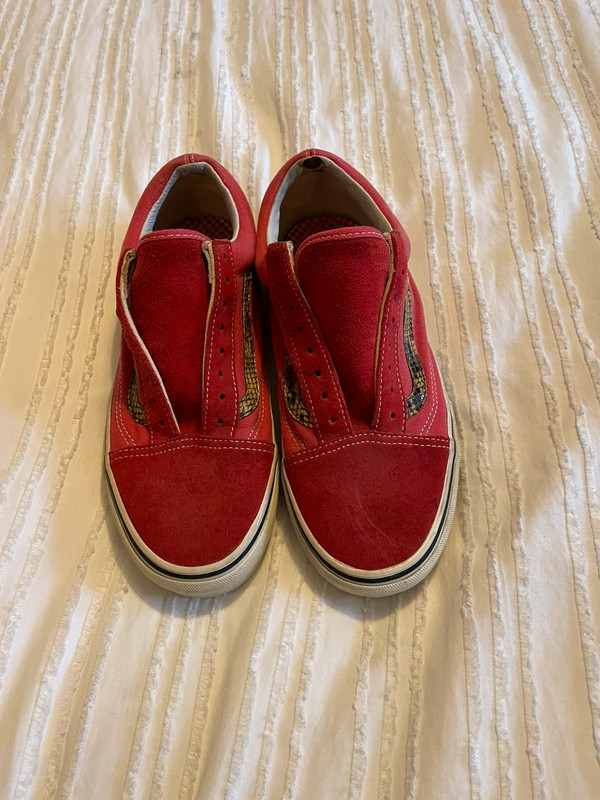 Vans x sales supreme shoes