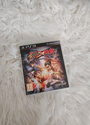 Street Fighter X Tekken (avec livret + bande dessinée) comme neuf, zustand: Sehr gut, 40,00 €, 42,70 € inklusive Vinted-Käuferschutz