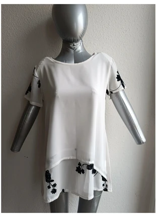 Jolie Blouse Femme Blanche, condition: Very good, size: S / 36 / 8, €5.99, €6.99 includes Buyer Protection