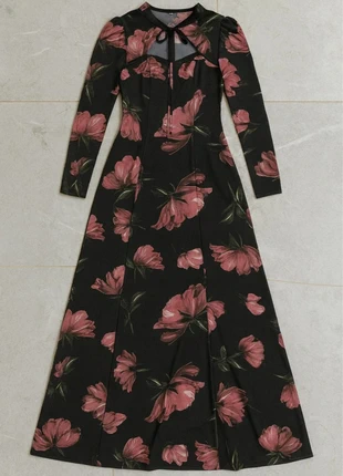 Robe longue noire fleurie élégante à manches longues, marque: LOOK, état: Très bon état, taille: S / 36 / 8, 39,00 €, 41,65 € Protection acheteurs incluse