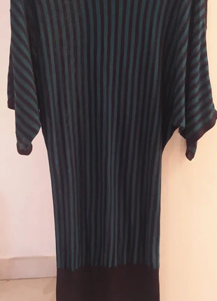 Maxi maglia o mini abito in viscosa e elastan Silvian Heach tg xs, merk: Silvian Heach, staat: Heel goed, maat: XS / 34 / 6, € 1,90, € 2,70 inclusief Kopersbescherming