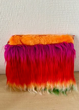 Sac multicolore fourrure écologique- fait main, marca: Fait Main, estado: Nuevo sin etiquetas, 24,00 €, 25,90 € Protección al comprador incluida