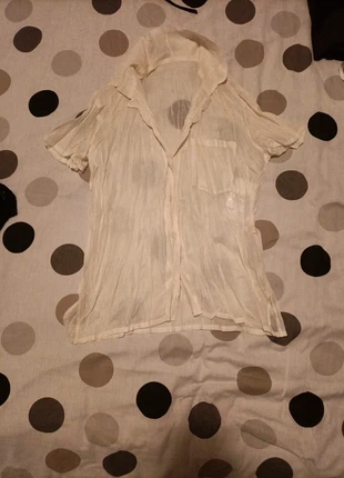 Chemise crème  Pleats Please Natacha, marke: Pleats Please Issey Miyake, zustand: Neu, mit Etikett, größe: M / 38 / 10, 90,00 €, 95,20 € inklusive Vinted-Käuferschutz