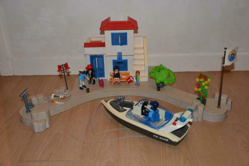 deed het Verzorger Diversiteit Playmobil havenpolitie met speedboot nr. 5128 - Vinted