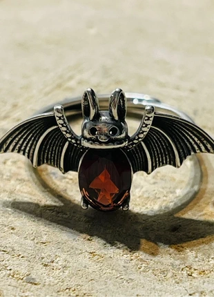 Bague Chauve souris en Argent 925 sertie d’un Grenat, Taille 58-61 (réglable), marke: bague grenat chauve souris, zustand: Neu, größe: Größenverstellbar, 40,00 €, 42,70 € beinhaltet Vinted-Käuferschutz Pro