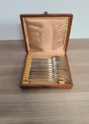 Fourchettes en métal argenté, marke: Vintage, zustand: Sehr gut, 25,00 €, 26,95 € beinhaltet Vinted-Käuferschutz Pro
