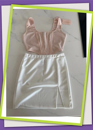 Set top bustino beige + gonna spacco bianco, marque: Shein, état: Neuf avec étiquette, taille: M / 38 / 10, 14,90 €, 16,35 € Protection acheteurs incluse