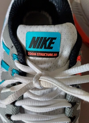 Baskets, marque: Nike, état: Bon état, taille: 38, 12,00 €, 13,30 € Protection acheteurs incluse