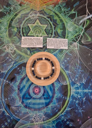 Bracelet lapis lazuli et pierre de lune, marque: Fait Main, état: Neuf sans étiquette, 10,00 €, 11,20 € Protection acheteurs incluse