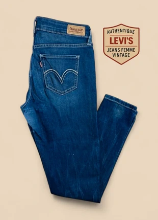 Jean Levi’s® Authentique femme straight bleu moyen taille FR 38 (W28 L32) très bon état 1074, marca: Levi's, estado: Muito bom, tamanho: M / 38 / 10, €13.00, €14.35 inclui Proteção do Comprador Pro