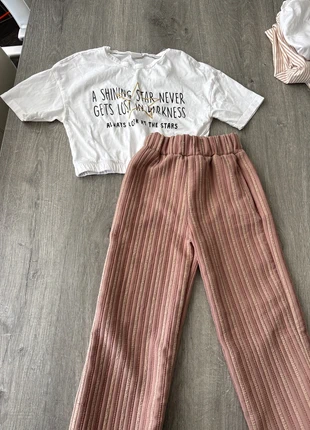 Kinder outfit, merk: LC Waikiki, staat: Heel goed, maat: 5 jaar / 110 cm, € 4,00, € 4,90 inclusief Kopersbescherming