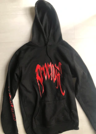 Pull a capuche, staat: Heel goed, maat: S, € 10,00, € 11,20 inclusief Kopersbescherming