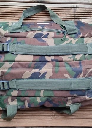 Sac Cargo militaire motif camouflage, marque: Armée de Terre, état: Bon état, 70,00 €, 74,20 € Protection acheteurs incluse