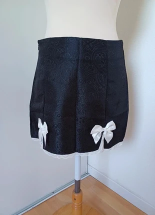 Jupe noire style Lolita, marque: Shein, état: Neuf avec étiquette, taille: M / 38 / 10, 9,00 €, 10,15 € Protection acheteurs incluse