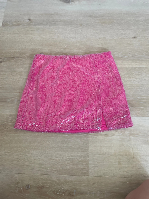 Pink sparkle mini skirt