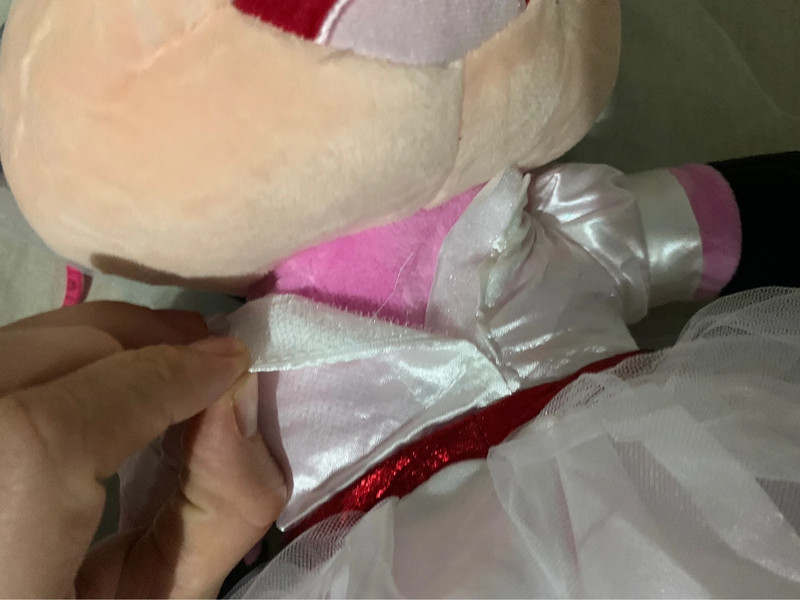 PELUCHE PRINCESSE 50 CM - HELLO KITTY