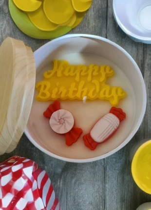 Handmade Happy Birthday Soya Candle, brand: Soya, condition: Very good, £5.50, £6.48 includes Buyer Protection