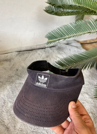 Casquette adidas, brand: adidas, condizioni: Discrete, taglia: Taglia unica, €5.00, €5.95 include la Protezione acquisti