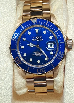 Montre invicta dorée et bleu, marca: Invicta, estado: Muito bom, tamanho: 39–42 mm, €59.00, €62.65 inclui Proteção do Comprador