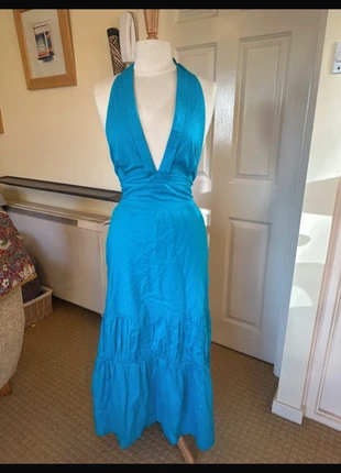 Blue linen summer dress open back, marque: other, état: Très bon état, taille: XS / 34 / 6, 10,00 €, 11,20 € Protection acheteurs incluse