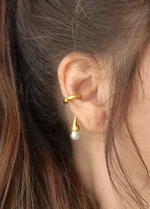 Earcuff doré avec perle artificielle, marke: Sérénité Bijoux, zustand: Sehr gut, 14,00 €, 15,40 € beinhaltet Vinted-Käuferschutz Pro