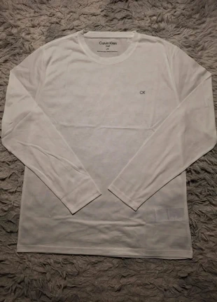 T-shirt manches longues Col rond Calvin Klein Blanc 100% Polyester Taille L, brand: Calvin Klein, condizioni: Nuovo senza cartellino, taglia: L, €17.50, €19.08 include la Protezione acquisti