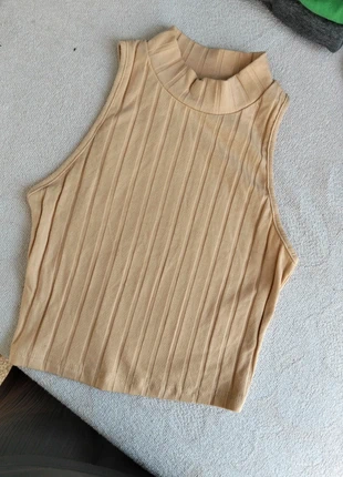 Top curto Shein Tamanho XS, marca: Shein, estado: Bueno, tamaño: XS / 34 / 6, 3,50 €, 4,38 € Protección al comprador incluida