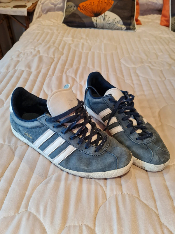 Gazelles top size 4