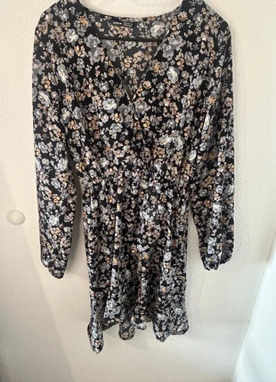 Robe fleurie manche longue Eté Taille M Shein Noir Orange, marca: Shein, estado: Muito bom, tamanho: M / 38 / 10, €5.00, €5.95 inclui Proteção do Comprador