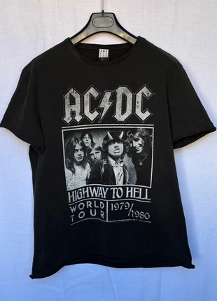 Maglietta Highway to Hell - Amplified, marke: Amplified, zustand: Sehr gut, größe: L, 29,99 €, 32,19 € inklusive Vinted-Käuferschutz