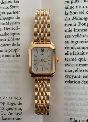 Montre à quartz pour femme blanche et dorée, marca: Quartz, estado: Novo com etiquetas, tamanho: Tamanho único, €7.00, €8.05 inclui Proteção do Comprador